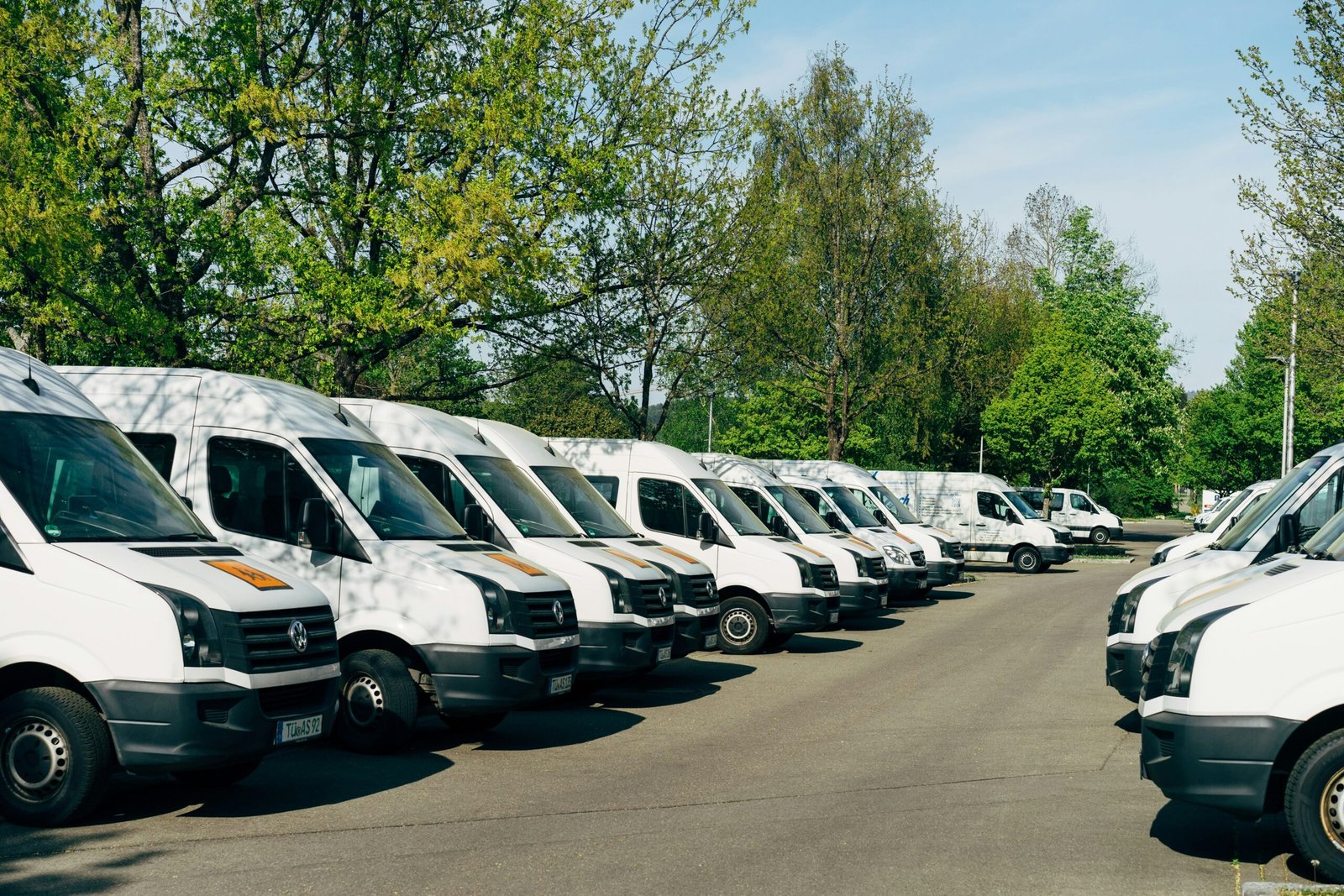 You are currently viewing Alquiler de Autocares Chárter en Europa: La Guía Definitiva para un Transporte Grupal sin Complicaciones
